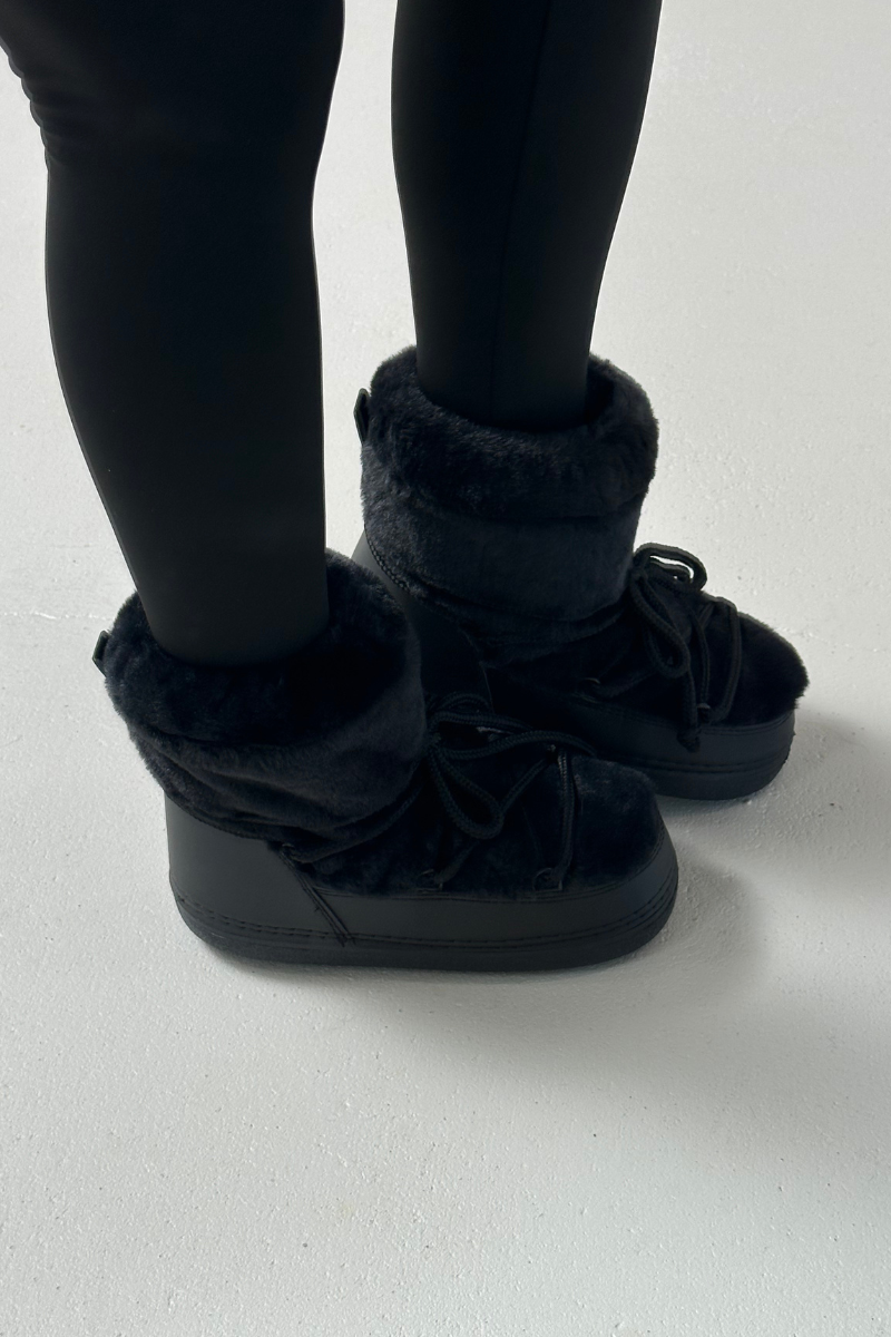 Kourtney SnowBoots Black