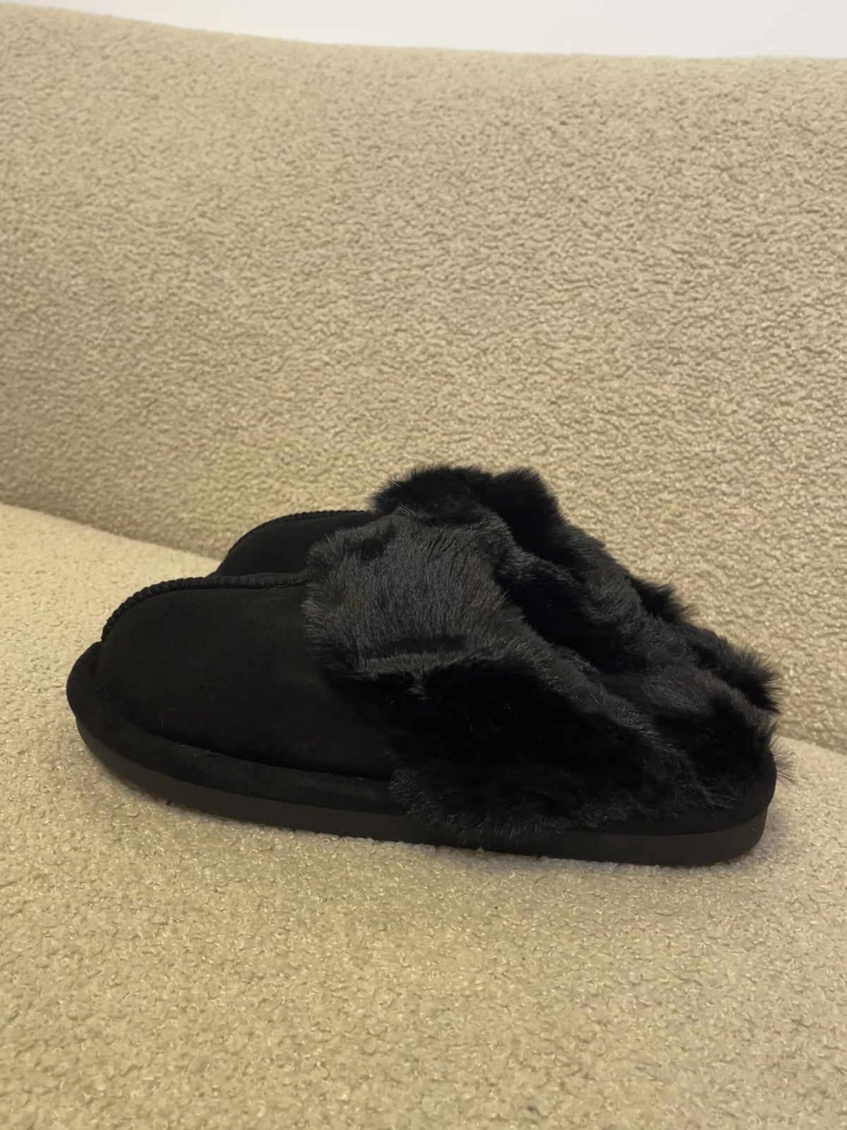 Nela flats black